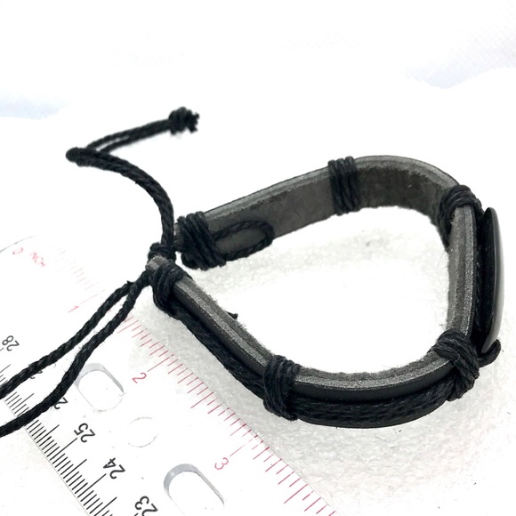 Leather bracelet Capricorn Zodiac charm - Picture 2 of 3